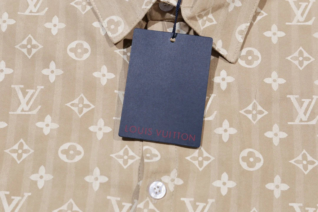 0818 New autumn and winter feature print loose version long-sleeved shirt