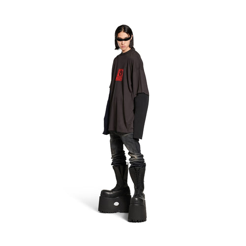 MEN'S HANDLE WITH CARE PATCHED SLEEVES T-SHIRT IN BLACK FADED